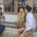 Peduli Lansia, Bhabinkamtibmas Polsek Cireunghas Polres Sukabumi Kota dan Kepala Desa Laksanakan Silaturahmi
