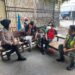 Sambangi Warga Bhabinkamtibmas dan Babinsa Sampaikan Imbauan Kamtibmas