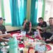 Sinergitas TNI POLRI, Bhabinkamtibmas Polsek Kebon Pedes Sambang Rutin ke Warga di Wilayah Desa Binaannya