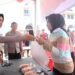 Buka Bazar, Polwan dan Bhayangkari di Kota Sukabumi Tawarkan Ayam Potong Murah