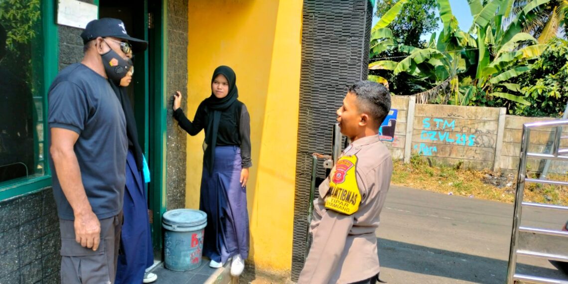 Patroli Dialogis dan Pemantauan Pasca Bubaran Sekolah Antisipasi Tawuran antar Pelajar di Wilayah Polsek Citamiang