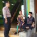 Personel Unit Samapta Polsek Cisaat laksnakan Patroli dialogis sambang warga