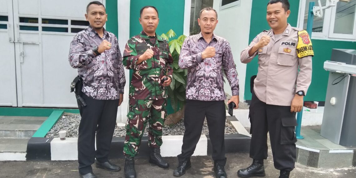 TNI-POLRI DIALOGIS DENGAN GURU SEKOLAH.