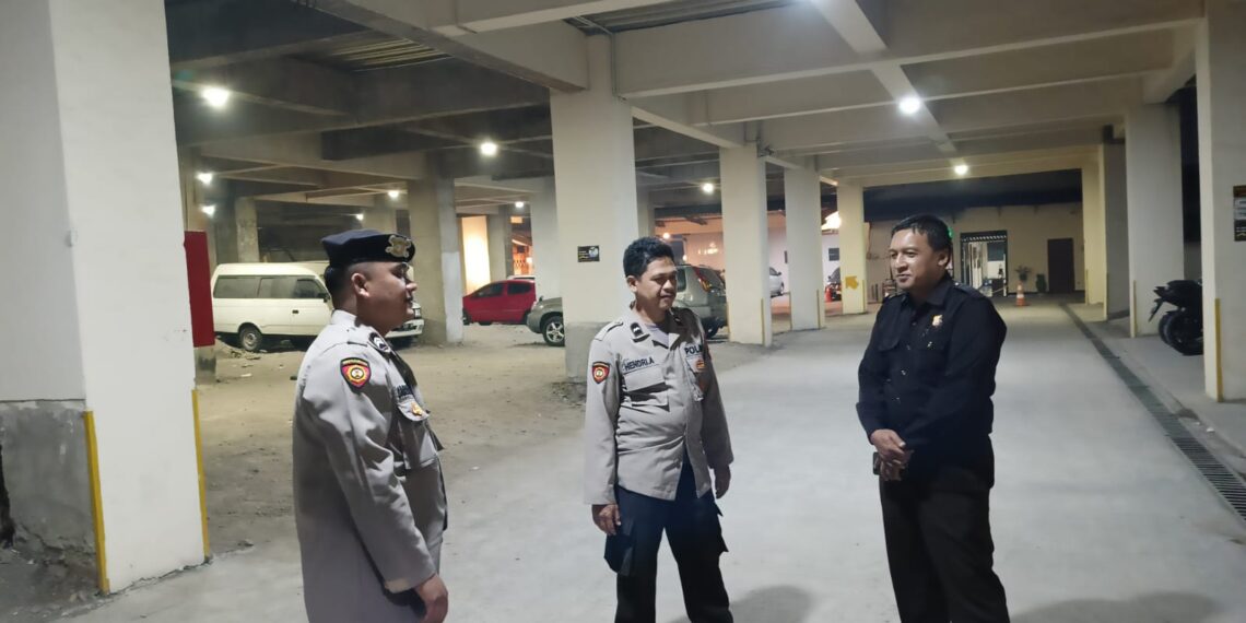 Unit Samapta Polsek Gunungpuyuh Polres Sukabumi Kota Polda Jabar melaksanaan patroli Perhotelan