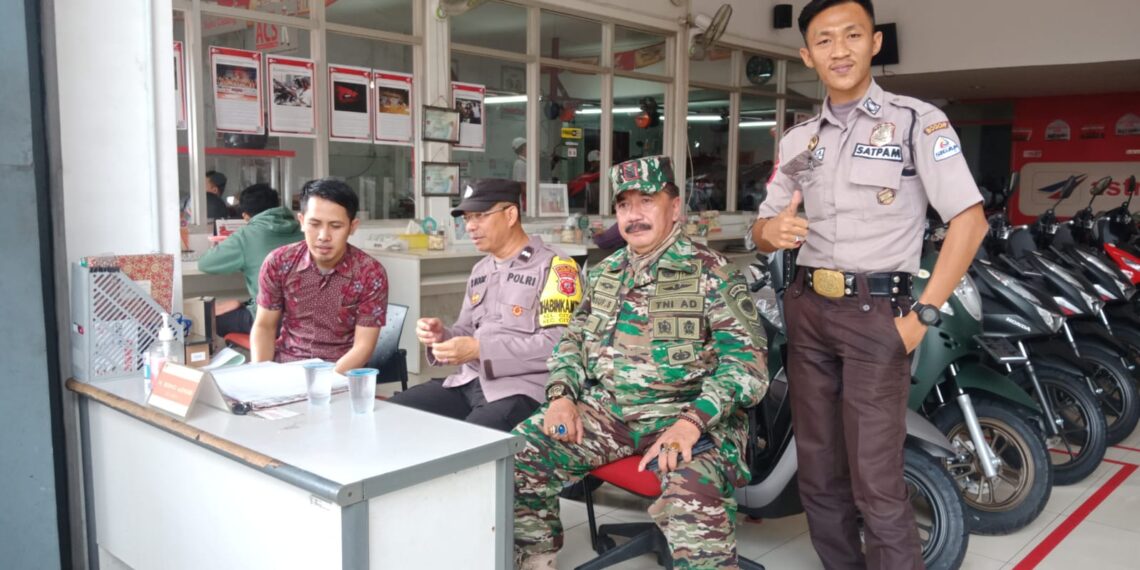 Sinergitas TNI-POLRI Bhabinkamtibmas dan Babinsa Sambangi Warga Binaan.