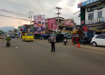 Pergelaran Personil Lantas Polsek Warungkondang Polres Cianjur Antisipasi Kepadatan Arus Lalu Lintas