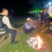 Tingkatkan Kewaspadaan, Bhabinkamtibmas Patroli Malam Kontrol Siskamling