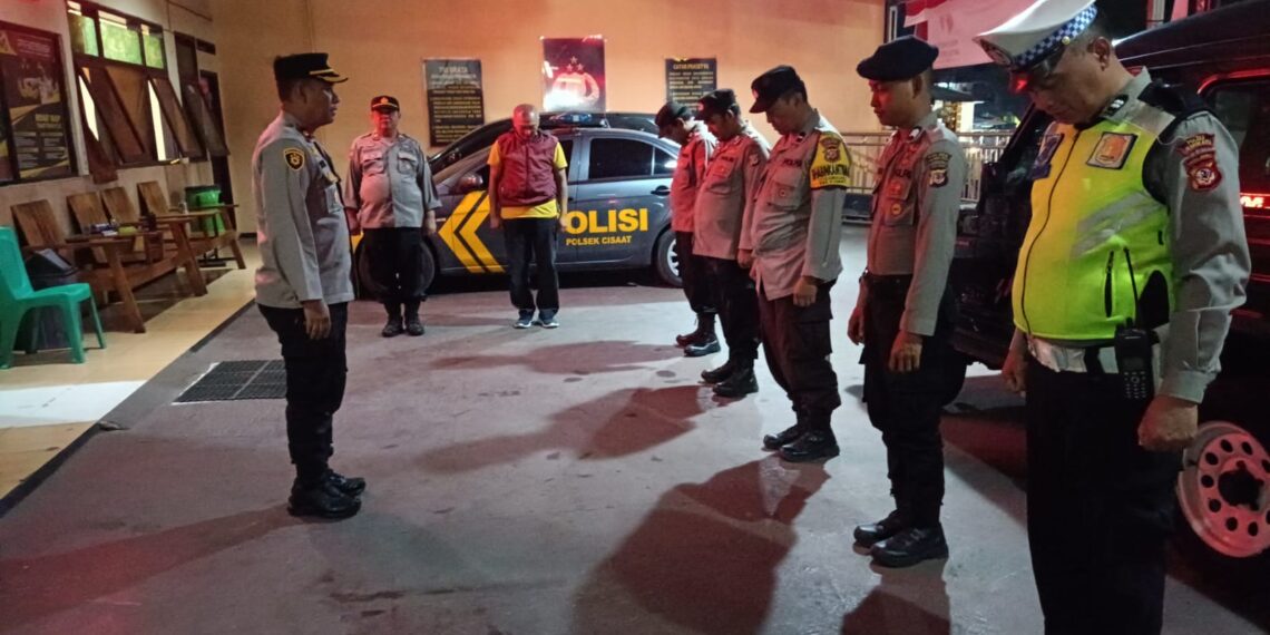 Antisipasi Kerawanan Malam Minggu, Polsek Cisaat Gelar Patroli KRYD