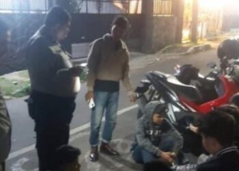 Polisi Ada Dimana-mana” Antisipasi Gangguan Kamtibmas Di Malam Minggu, Personil Polsek Gunungpuyuh Masifkan Patroli Malam