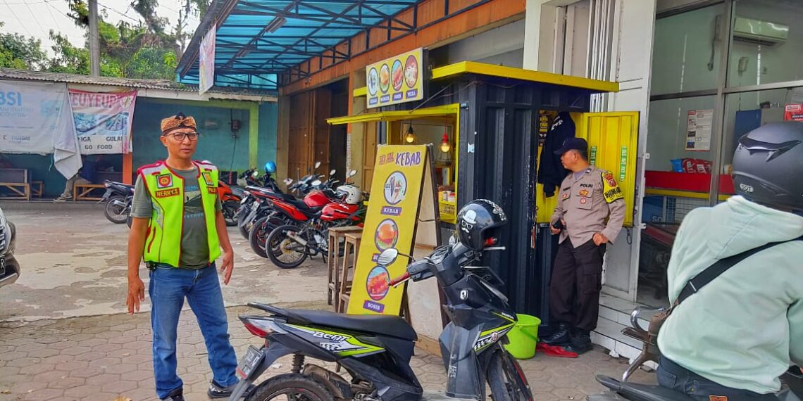 MELALUI PATROLI DIALOGIS, POLSEK CIRANJANG POLRES CIANJUR SAMPAIKAN HIMBAUAN KAMTIBMAS