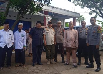 Bentuk Layanan Prima, Personil Polsek Cilaku Laksanakan Pam Pesta Pernikahan Warga