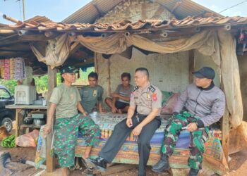 Tingkatkan Sinegritas, Babinsa dan Bhabinkamtibmas Sambangi Warga Binaan