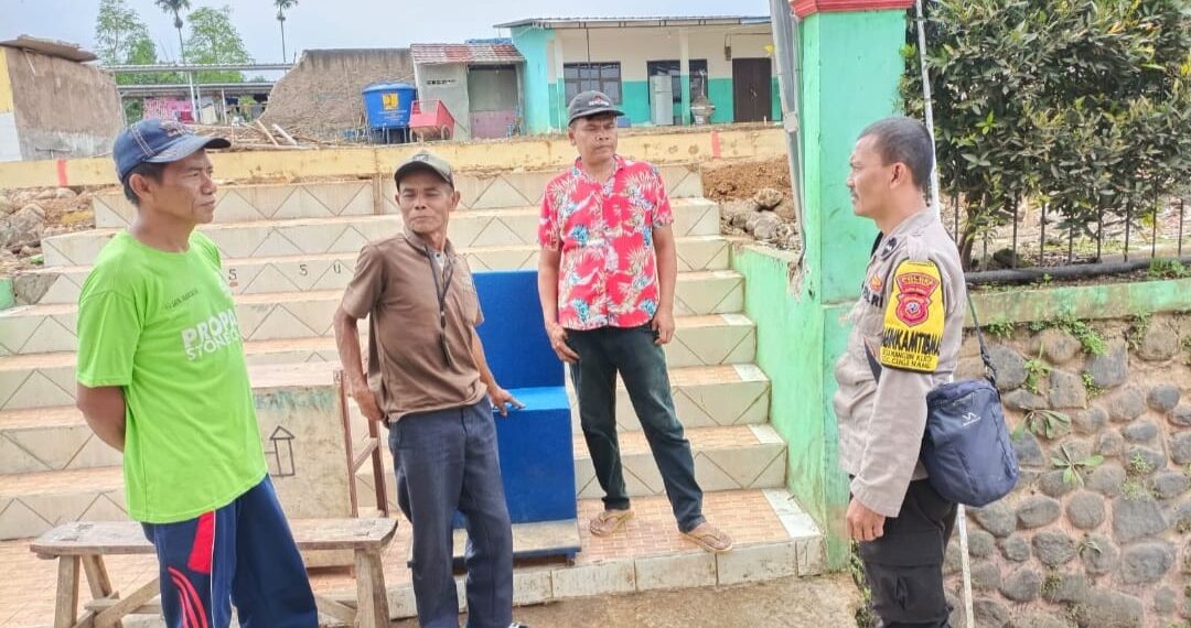 Bhabinkamtibmas Polsek Cugenang Sampaikan Pesan Kamtibmas Kepada Warga Binaannya