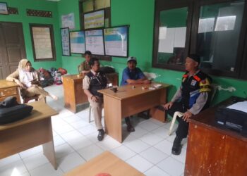 Silaturahmi Bhabinkamtibmas Dengan Kadus