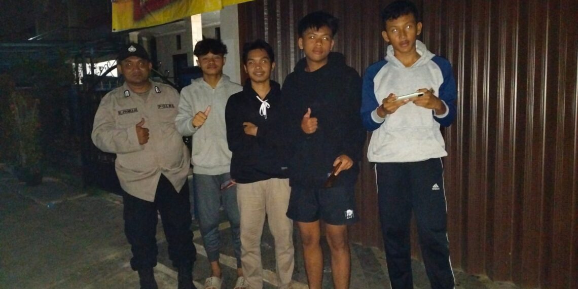 Waspadai Kejahatan Unit Patroli Polsek Kebon Pedes Tingkatkan Patroli Dini Hari