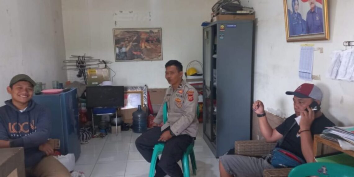 Bhabinkamtibmas Aktifkan Sambang Sampaikan Pesan Kamtibmas