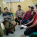 Sambangi Kantor Desa, Bhabinkamtibmas Polsek Gunungguruh Ajak Perangkat Desa Jaga Kamtibmas