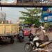 Unit Lantas Polsek Ciranjang Gatur Lantas di Depan Pasar Ciranjang, Urai Kemacetan