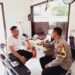Sambang Door To Door System Bhabinkamtibmas Polsek Cugenang Ajak Warga Jaga Kamtibmas