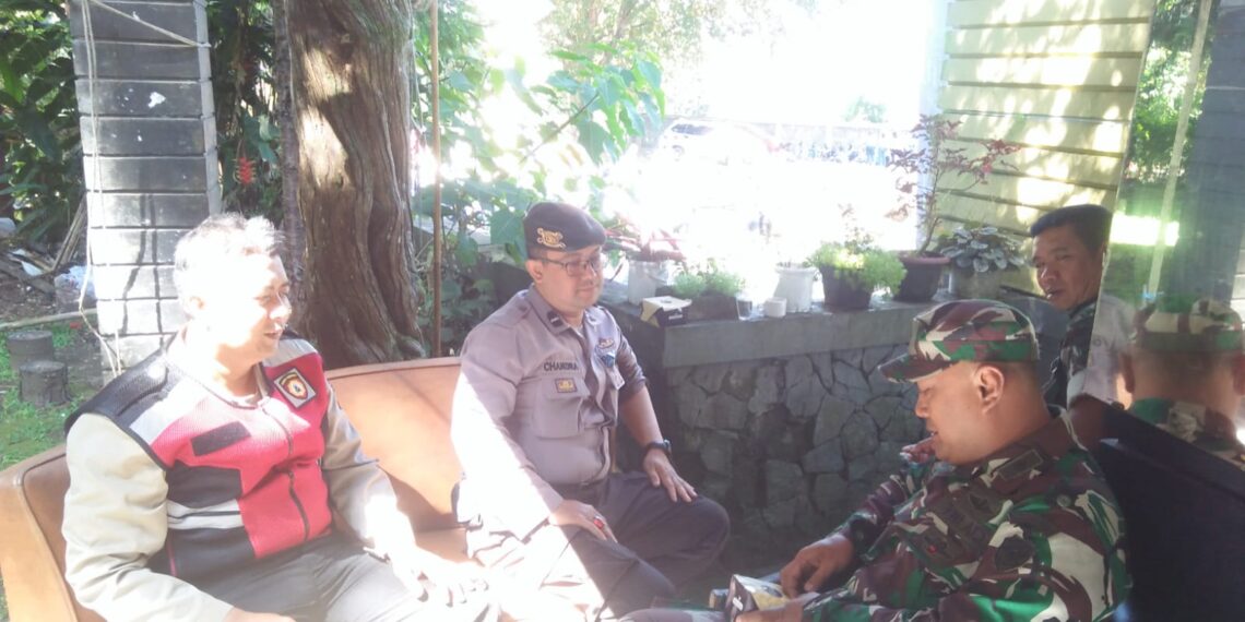 TNI-POLRI HADIR DI MASYARAKAT.