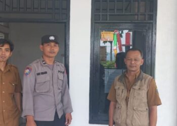 Bhabinkamtibmas Tingkatkan Sambang Warga Songgom Jalin Silaturahmi Kamtibmas