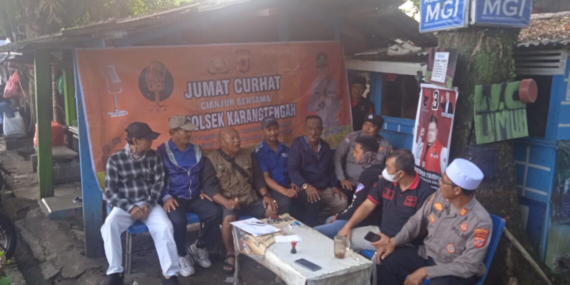 “Jumat Curhat, Polsek Karangtengah dengan warga terminal rawabango”