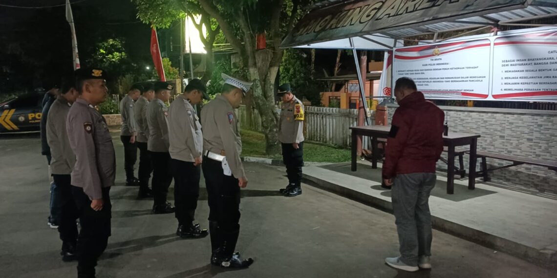 Antisipasi Gukamtibmas, Kapoksek Cikole Berikan Arahan Saat Apel KRYD