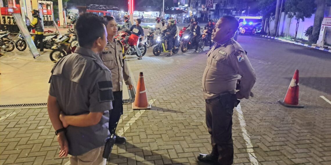 Antisipasi Terjadinya Gangguan Kamtibmas Polsek Citamiang Gelar Patroli KRYD.