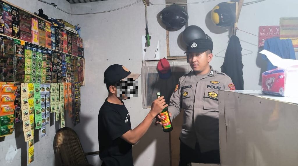 Cipta Kondisi, Polsek Citamiang Gelar Operasi Minuman Keras (Miras)