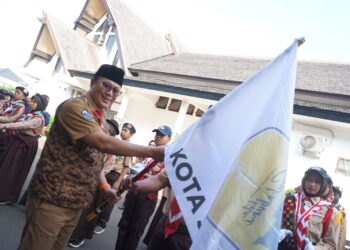 Pelepasan Kontingen Jambore Dunia dan Raimuna Nasional Kwarcab Kota Sukabumi