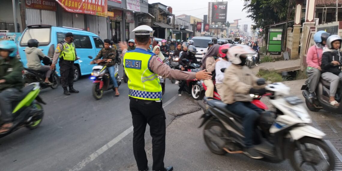 Gatur Lalin Pagi, Bentuk Pelayanan Unit Lantas Polsek Sukalarang Kepada Masyarakat
