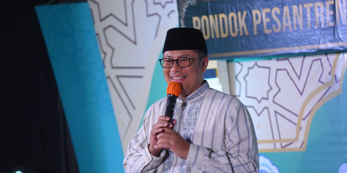 Wali Kota Sukabumi Hadiri Haol Akbar Pesantren Al-Gozaliyah