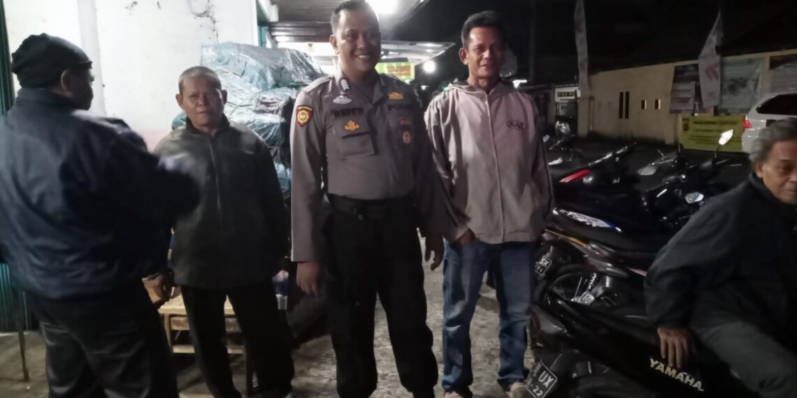 PATROLI JAM RAWAN MALAM HARI UNIT PATROLI POLSEK CISAAT
