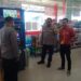 Kanit Samapta Polsek Sukalarang Laksanakan Patroli Dialogis Kerawanan Siang Kontrol Minimarket