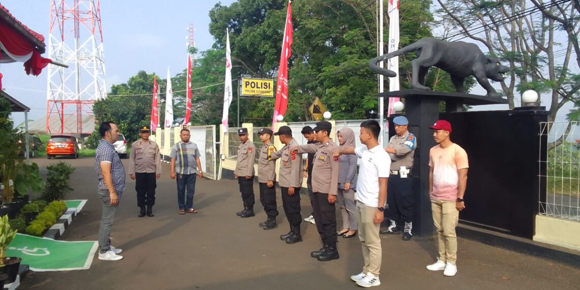 Polsek Citamiang Gelar Apel Pagi Sebagai Bentuk Kedisiplinan.