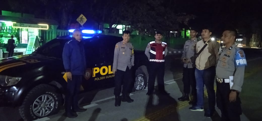Polsek Gunungpuyuh melaksanakan Kegiatan Rutin Yang Ditingkatkan (KRYD)