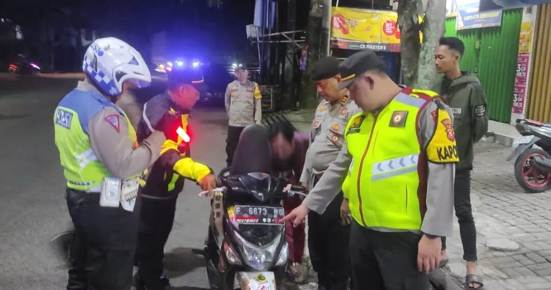 Patroli Malam, Polsek Sukalarang Sasar Knalpot Racing