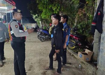 Polsek Gunungpuyuh Lakukan pengamanan dan patroli di pasar malam, tempat yang rawan terjadinya gangguan kamtibmas
