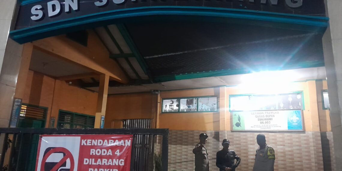 Personel Polsek Sukalarang Gelar Patroli KRYD Ke Penjaga Sekolah