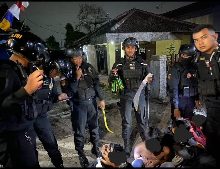 Respon Aduan Warga, Tim Patroli Presisi Polres Sukabumi Kota Amankan Belasan Pemuda yang Akan Tawuran