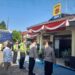 Sampaikan Arahan Kepada Anggota Saat Apel Pagi, Kapolsek Sukalarang Pimpin Apel Pagi