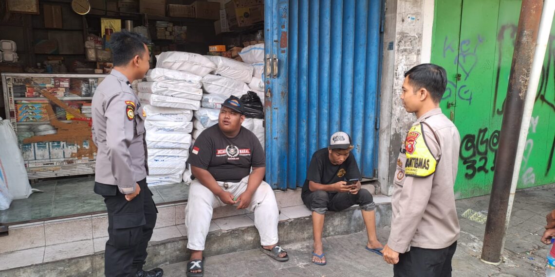 Guna menciptakan keamanan dan kondusif, Polsek Citamiang Patroli Dialogis dan Sambangi Warga Binaan.