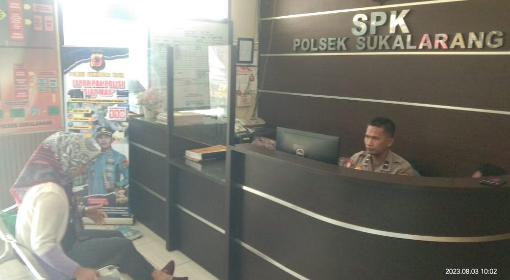 Melalui Pelayanan SPKT, Polsek Sukalarang Tingkatkan Kepercayaan Masyarakat terhadap Kinerja Polri