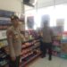 Kanit Samapta Polsek Sukalarang Laksanakan Patroli Dialogis Kerawanan Siang Kontrol Minimarket
