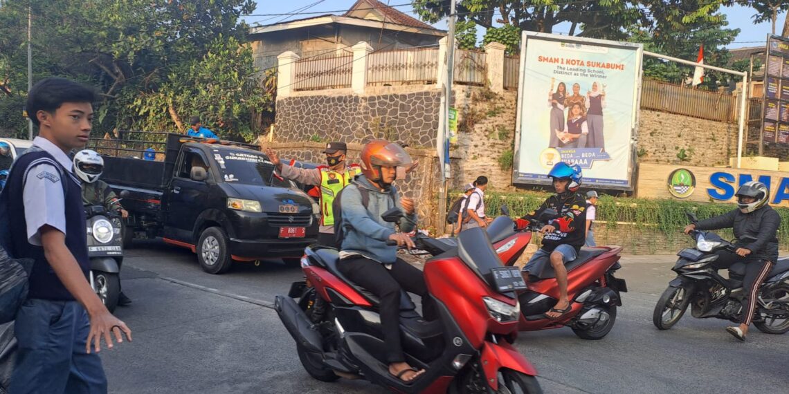 Gatur Pagi Hari Polsek Citamiang Sebagai Bentuk Pelayanan Kepada Masyarakat