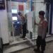 Polsek Sukalarang Patroli Malam Hari Kontrol ATM BRI Cegah Kejahatan Perbankan