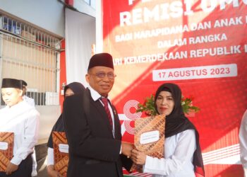 Ketua DPRD Kota Sukabumi Hadiri Remisi 366 Warga Binaan Lapas II B Kota Sukabumi