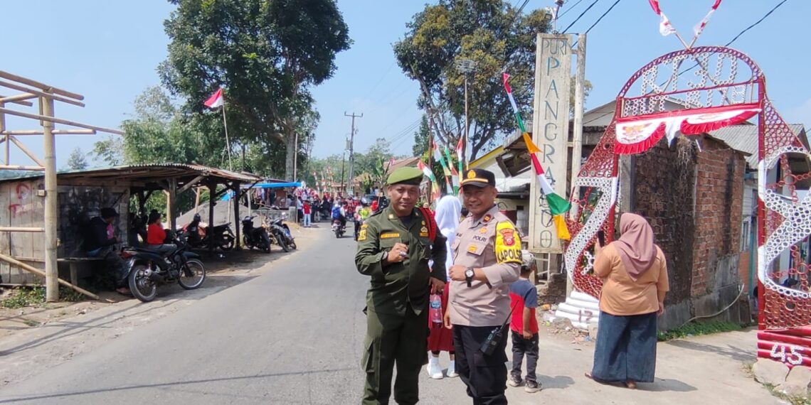 Polsek kadudampit Pam pawai karnaval dalam rangka HUT RI ke 78 di selenggarakan oleh Desa kadudampit