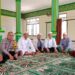 Jalin Silaturahmi Kamtibmas, Bhabinkamtibmas Polsek Cireunghas Polres Sukabumi Kota Bersama Babinsa dan kepala Desa Sambangi DKM Masjid Jami Assalam