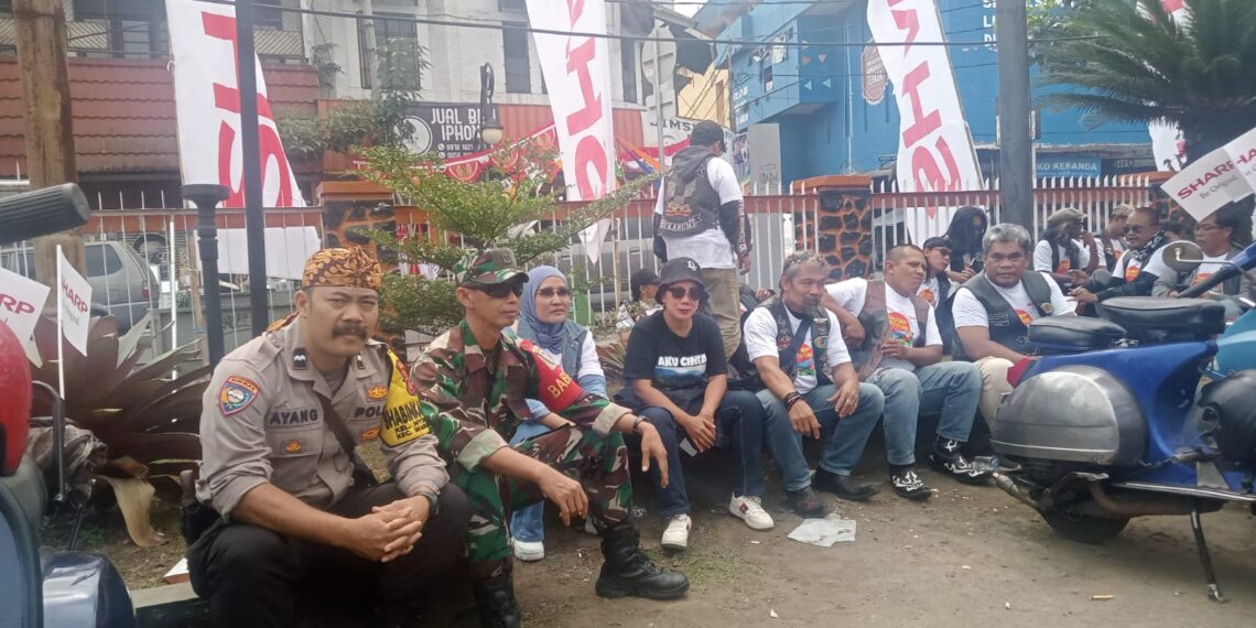 Datangi Warga Langsung, Babinkamtibmas Berikan Himbauan Gukamtibmas